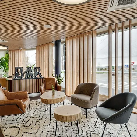 Aparthotel - - Massy Tgv 3*