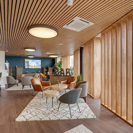 - - Massy Tgv Aparthotel Palaiseau