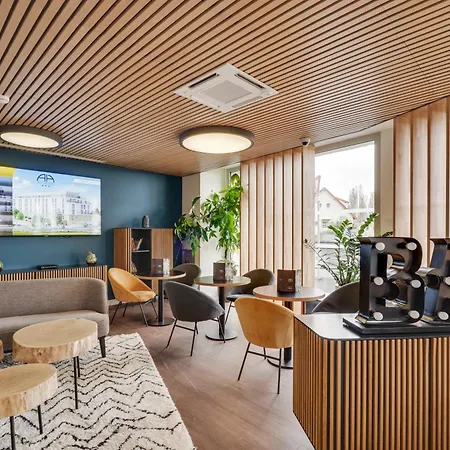 - - Massy Tgv Aparthotel Palaiseau