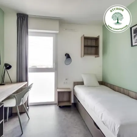 Aparthotel - - Massy Tgv 3*