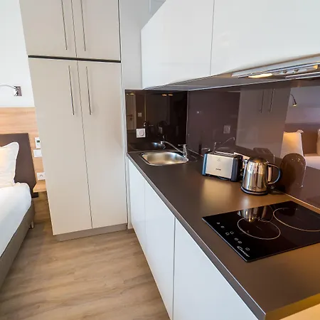 - - Massy Tgv Aparthotel Palaiseau