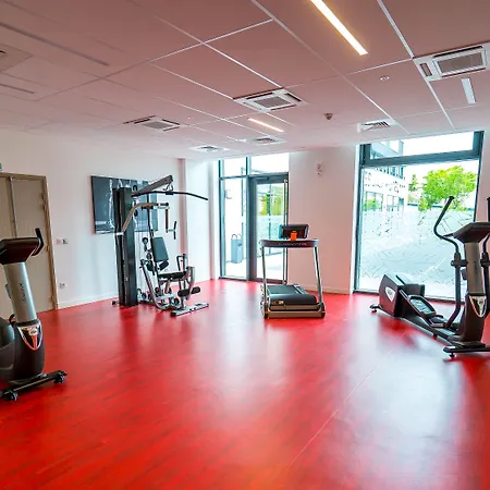 Aparthotel - - Massy Tgv
