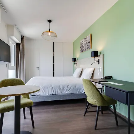 - - Massy Tgv Palaiseau